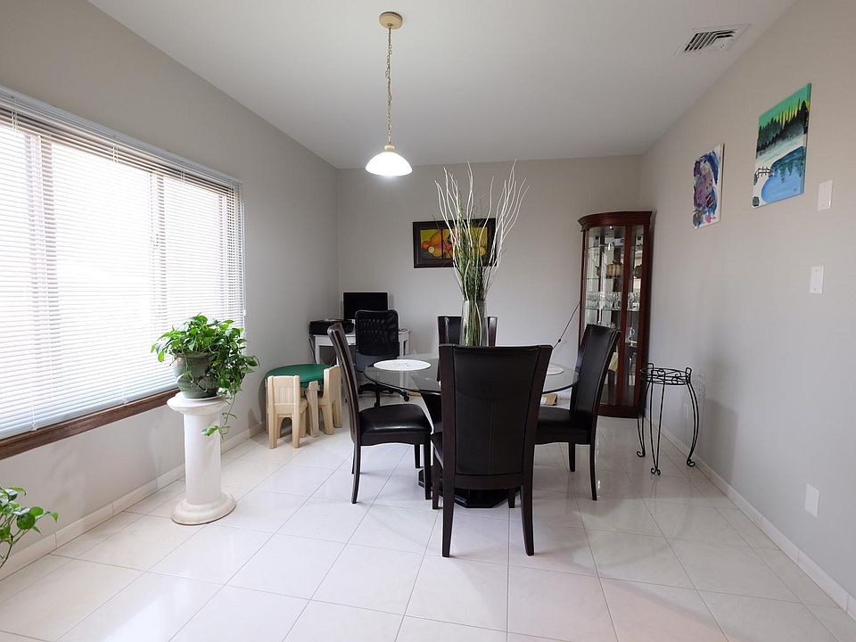 1st image of 765 Midland Ave APT 2