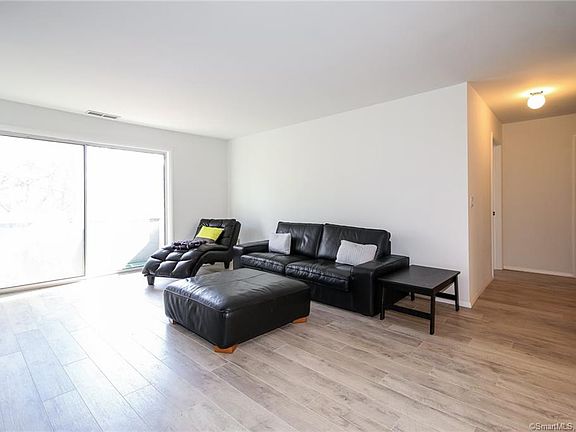 3rd image of 267 W Cedar St APT 1D