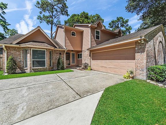 4th image of 11218 Crooked Pine Dr