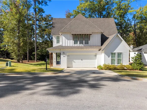 1540 Dartmouth Dr, Auburn, AL 36830