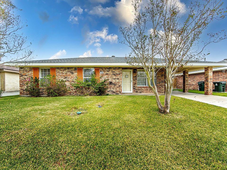 1st image of 126 Kellie Dr
