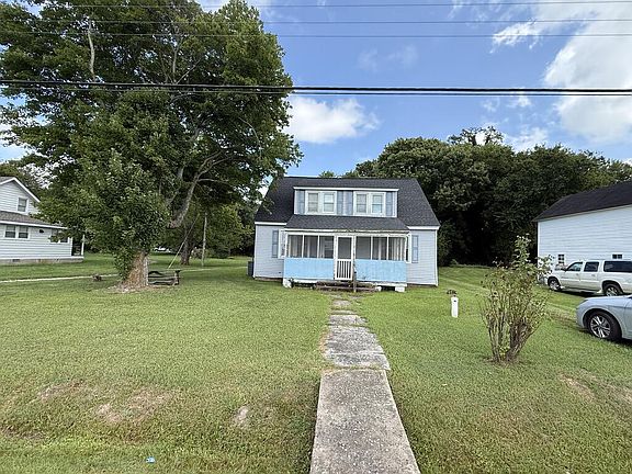 2nd image of 21433 S Bayside Rd