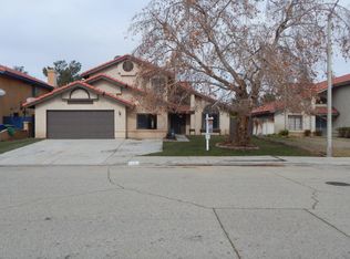 5223 E Opal Ave, Palmdale, CA 93552