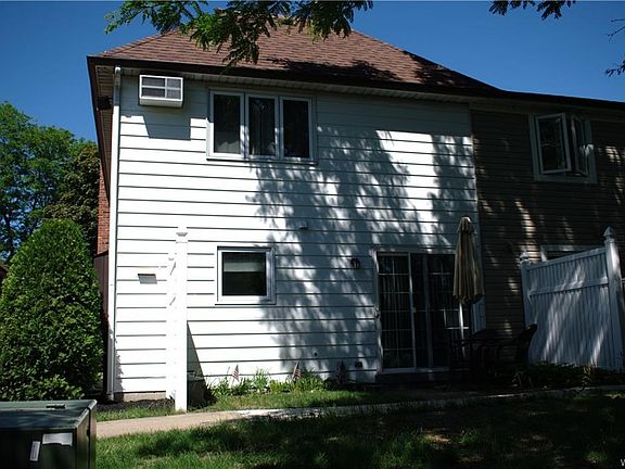 4th image of 112 Wellington Ct