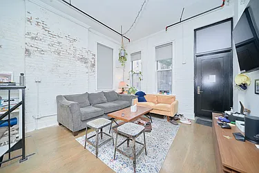 Rented by Living New York