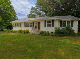 6208 W Friendly Ave, Greensboro, NC 27410