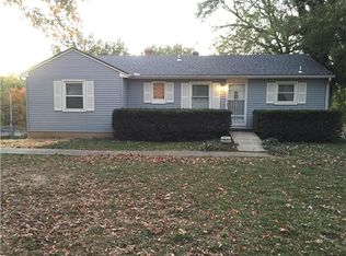 3528 N Chelsea Ave, Kansas City, MO 64117
