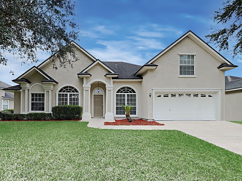 1st image of 3082 Wandering Oaks Dr