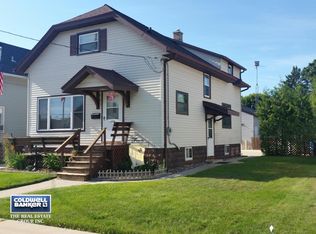 1820 22nd St, Two Rivers, WI 54241