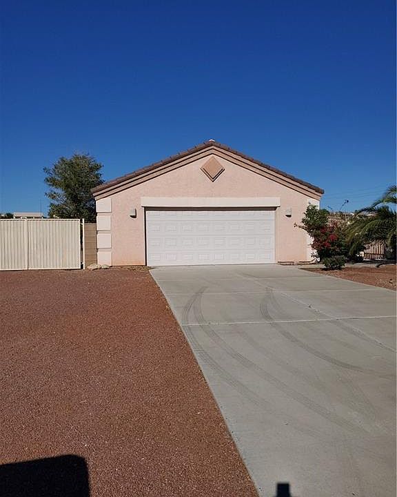 1st image of 2395 Columbus Dr