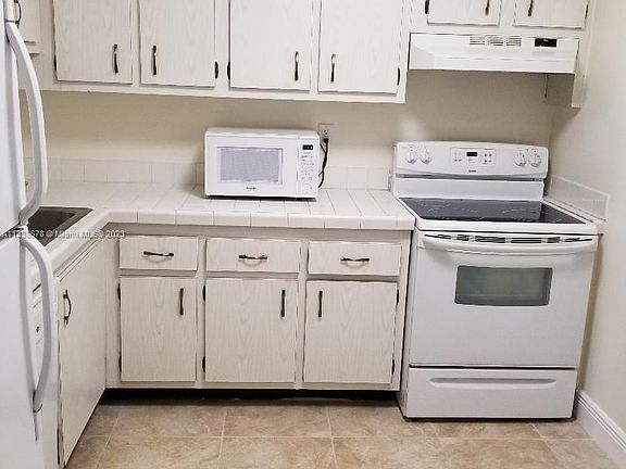 4th image of 7820 Camino Real #J-315