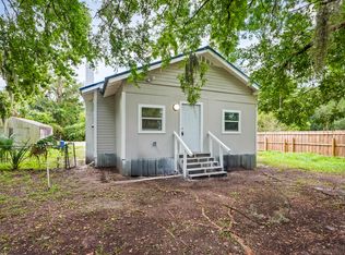 48 Kirk Rd, Jacksonville, FL 32218