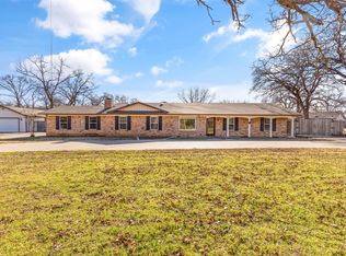105 S Old Mansfield Rd, Keene, TX 76059