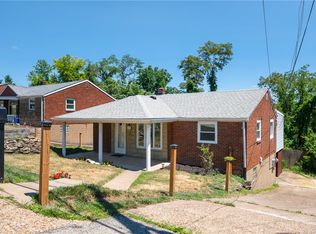 235 Glencoe Dr, West Mifflin, PA 15122