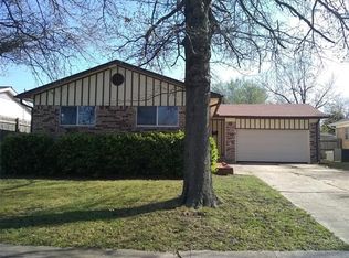 108 W 9th St, Owasso, OK 74055