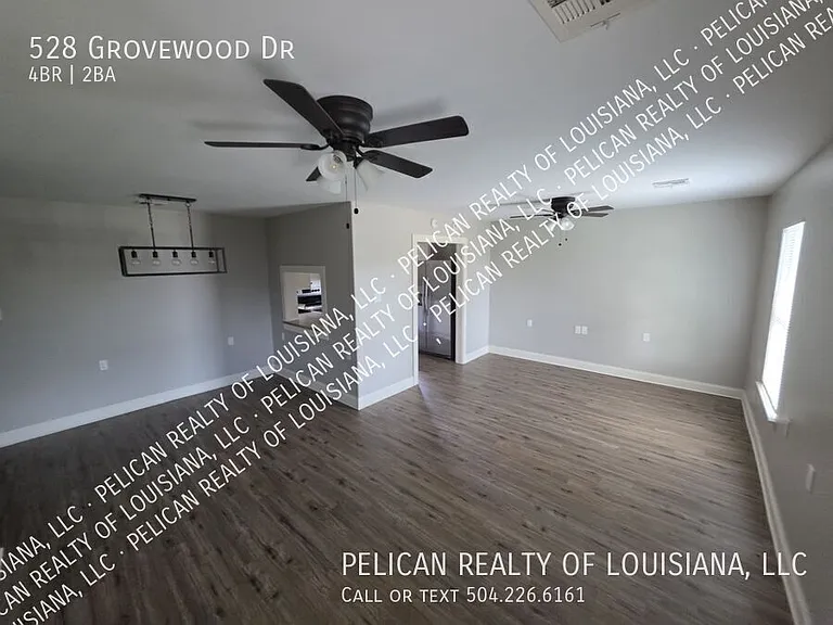 528 Grovewood Dr — Photo 4