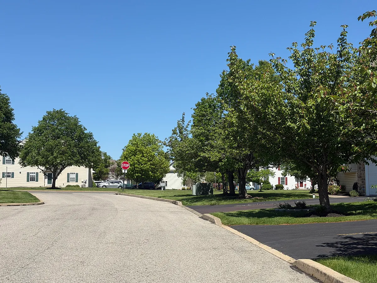 Building Photo - 606 Harrington Ct