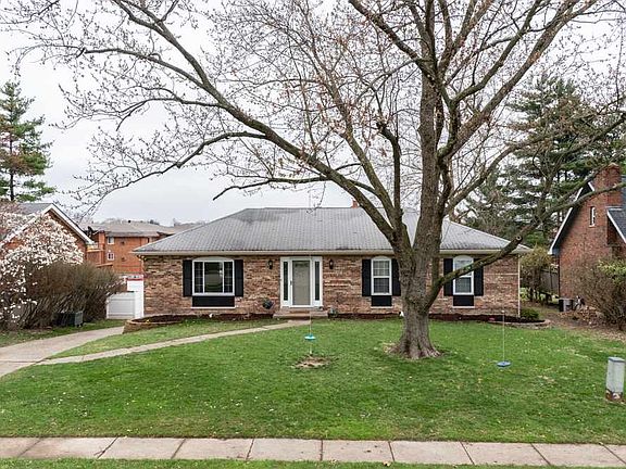 2nd image of 735 Meadow Wood Dr