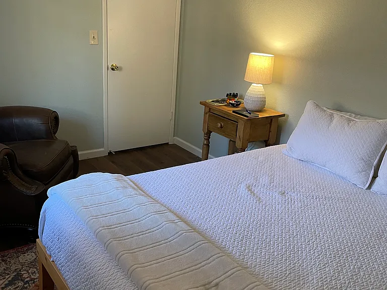 1612 Manzanita Ln — Photo 12