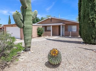 8951 E Old Spanish Trl, Tucson, AZ 85710