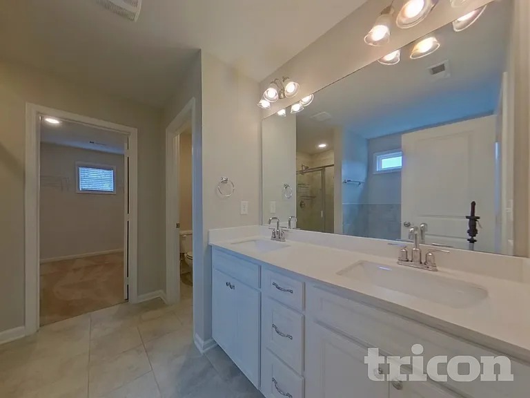 73 Leyland Ct — Photo 7