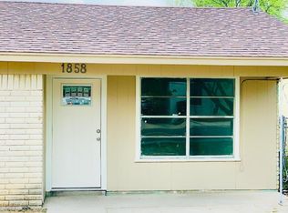 1858 Royal Ridge Dr, Eagle Pass, TX 78852