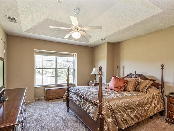 4th image of 5680 NW Plantation Ln #173-D