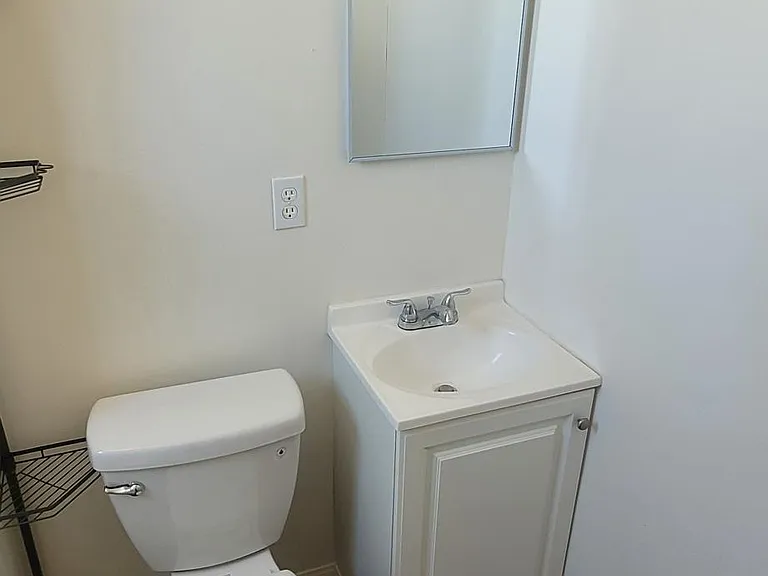 477 Price Ranch Rd — Photo 2