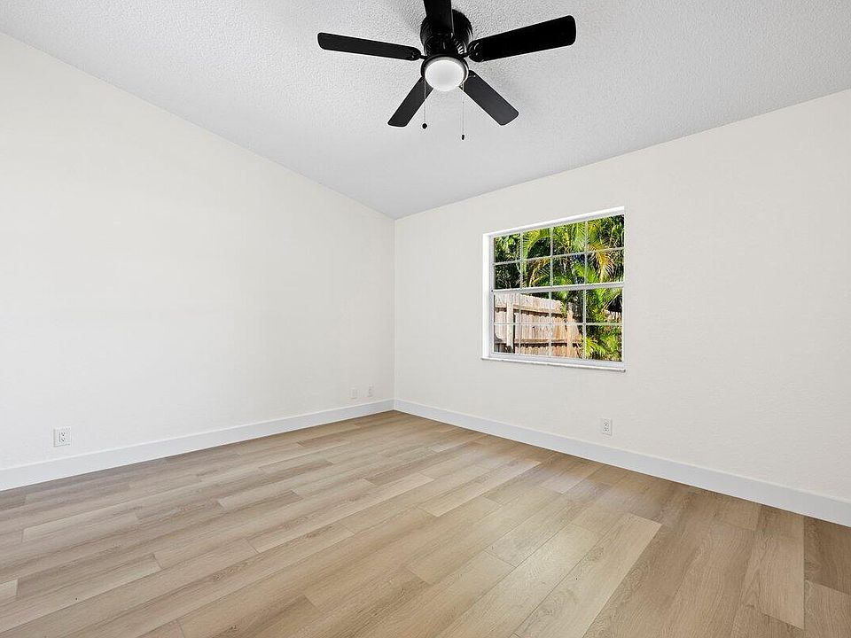 1st image of 5373 Gray Fox Court