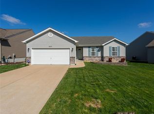 6631 Buckingham Palace Dr, Imperial, MO 63052