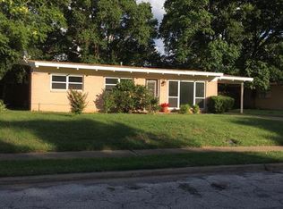 2622 Roger Williams Dr, Irving, TX 75061