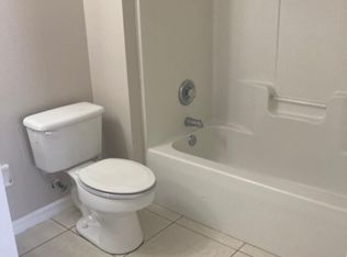 2800 Tropicana Blvd #4, Naples, FL 34116