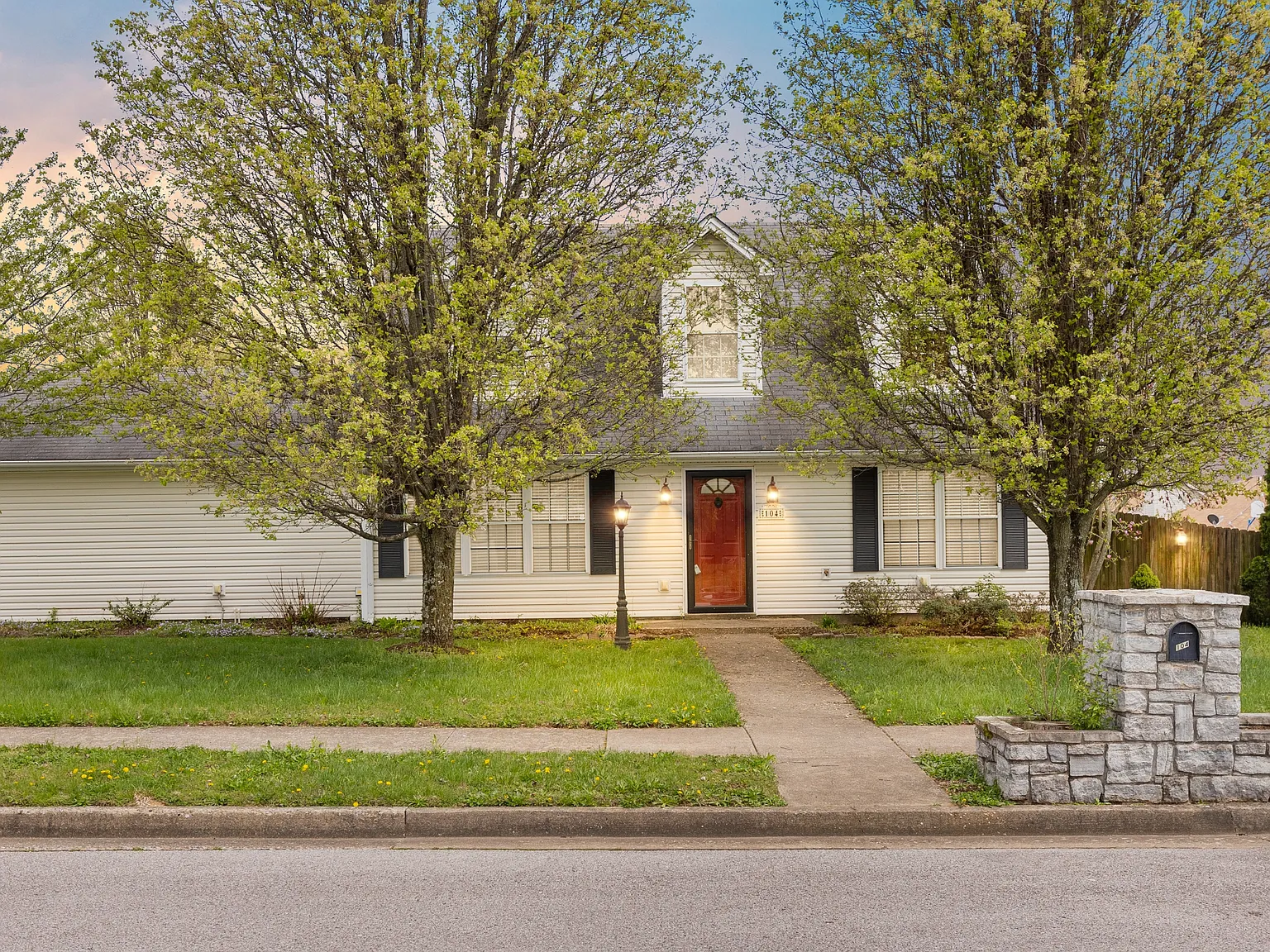 104 North Town Branch Drive - 1 — Photo 1