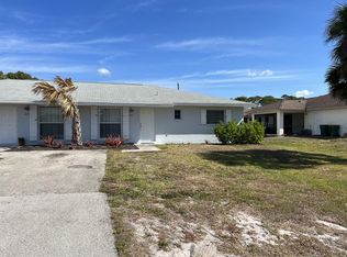 695 110th Ave N, Naples, FL 34108