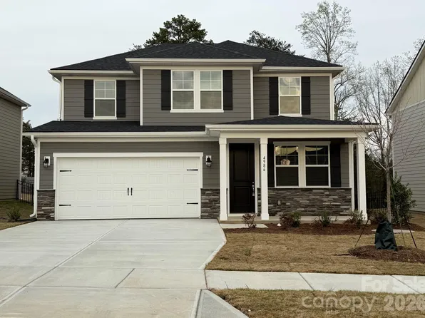 4986 Twin River Dr, Denver, NC 28037