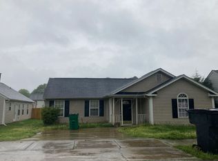1628 Eagles Landing Dr, Charlotte, NC 28214