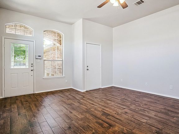 3rd image of 4629 Thistle Creek Ct