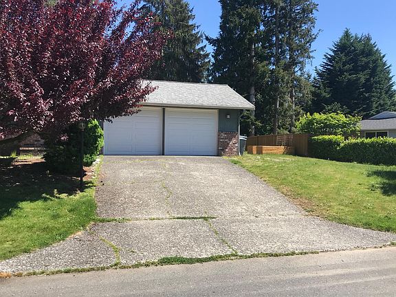3rd image of 142 160th Ave SE