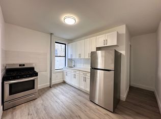 220 51st St #10, West New York, NJ 07093