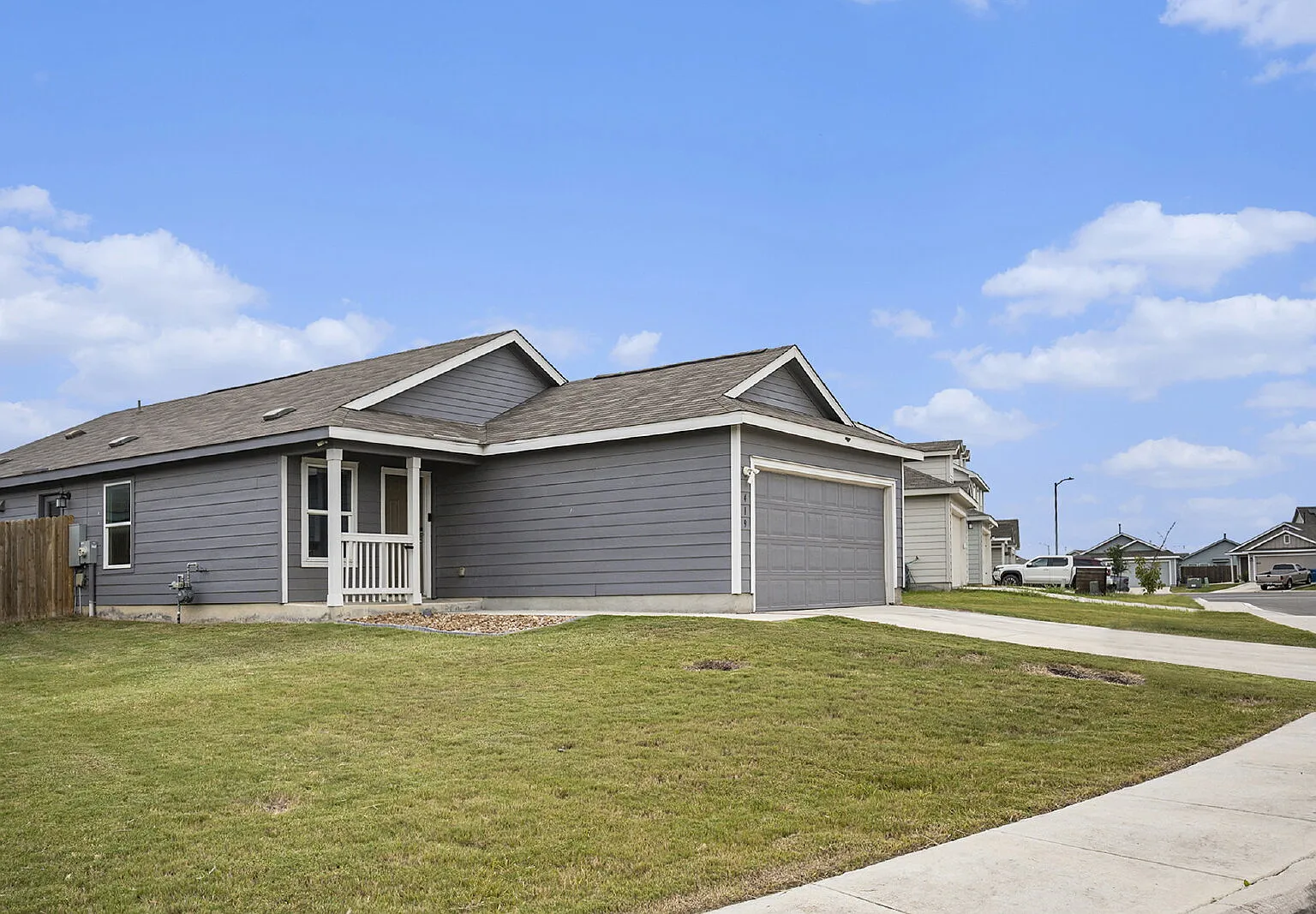 3 bed, 2.0 bath, $1,750 — Photo 2