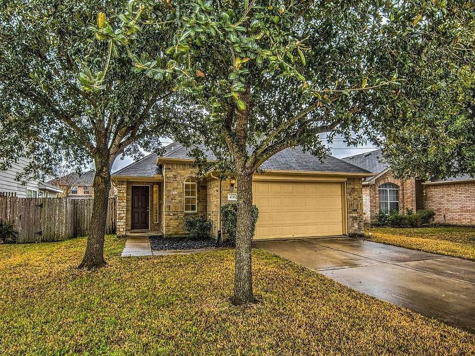 1st image of 4718 Pelican Bay Ln