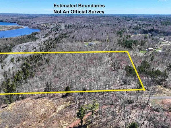 Ridgecrest Dr, Dollar Bay, MI 49922