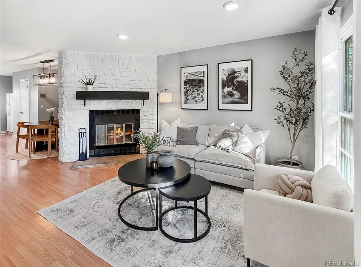 3 bed, 1624 sqft, $2,500 — Photo 1