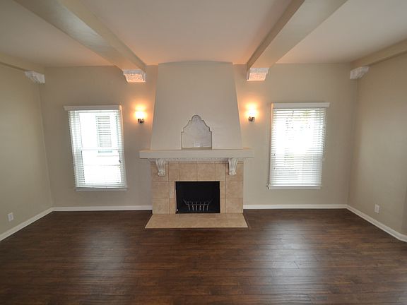 4th image of 1200 W 81st Pl