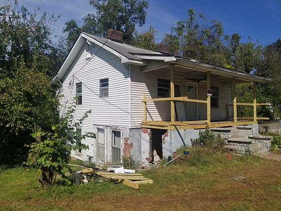 5th image of 1919 Mitchell St
