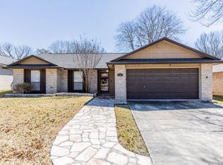 206 Clear Oak, Universal City, TX 78148