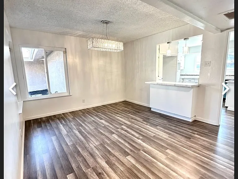 833 N Rector Way — Photo 22