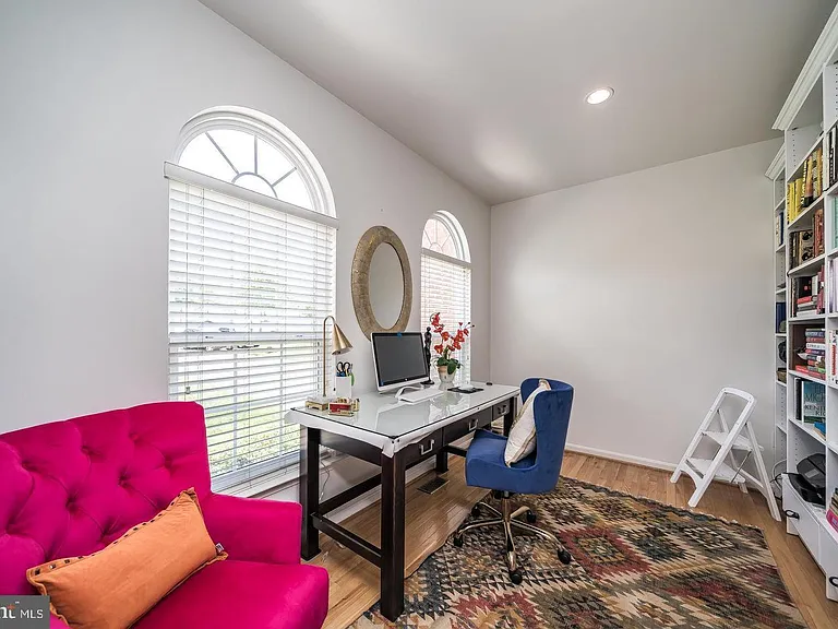 1401 Windjammer Ct — Photo 8