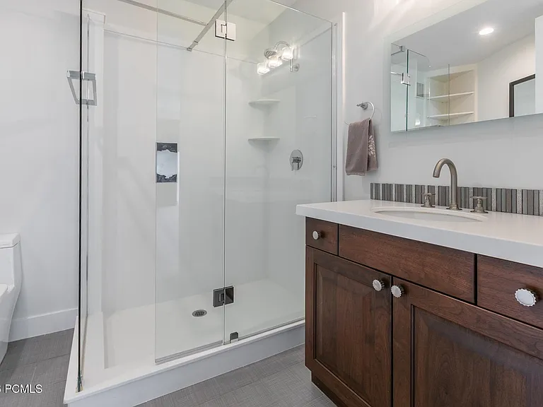 1135 E Lasso Trl — Photo 36
