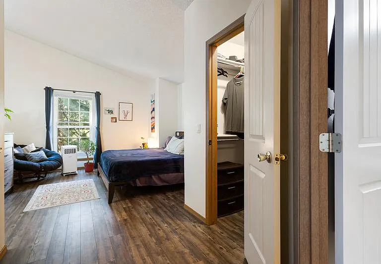 3556 Queen Anne Way #1 — Photo 11